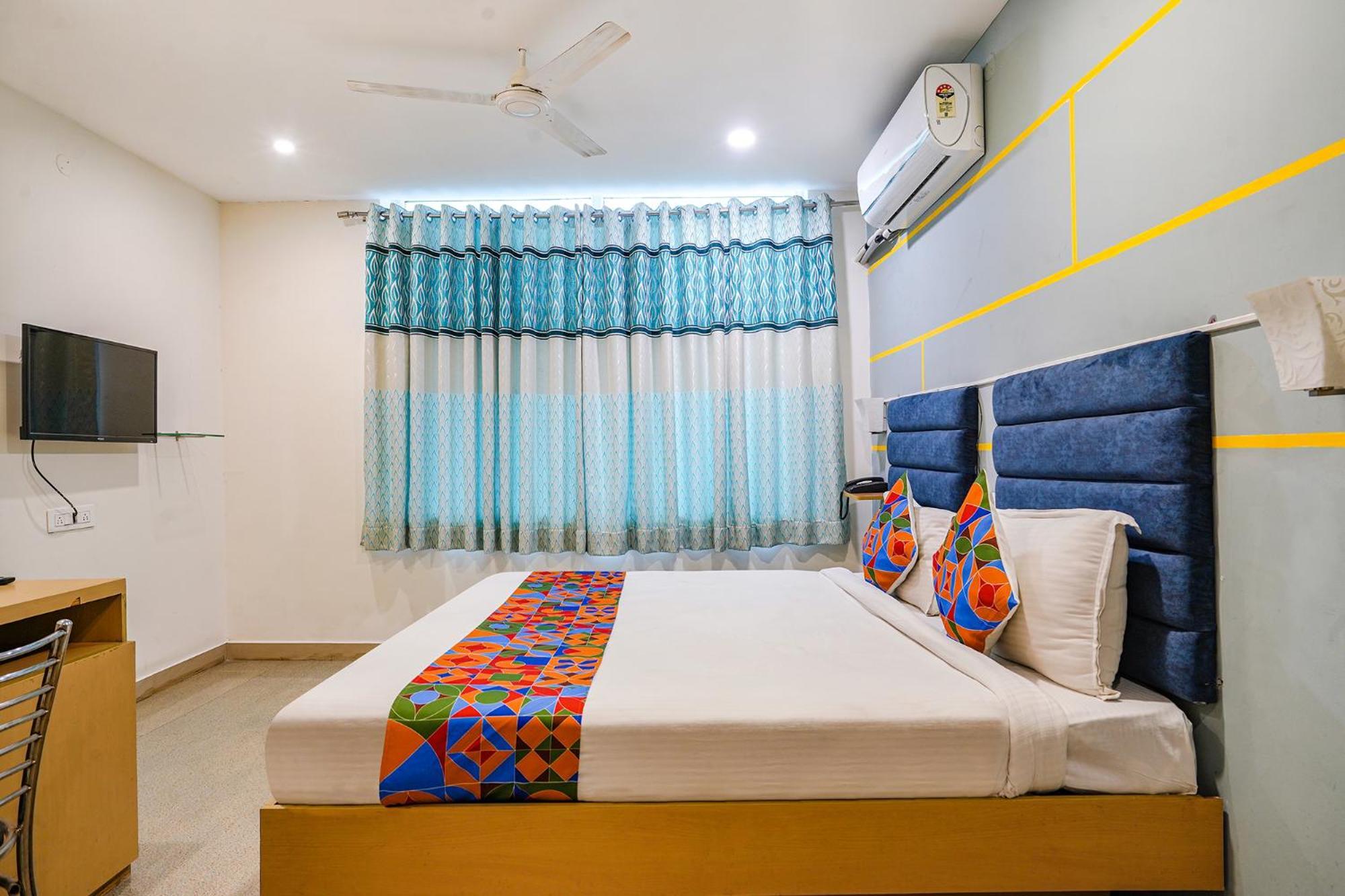 Fabhotel Jkc Grand - Hitech City Haiderabad Buitenkant foto