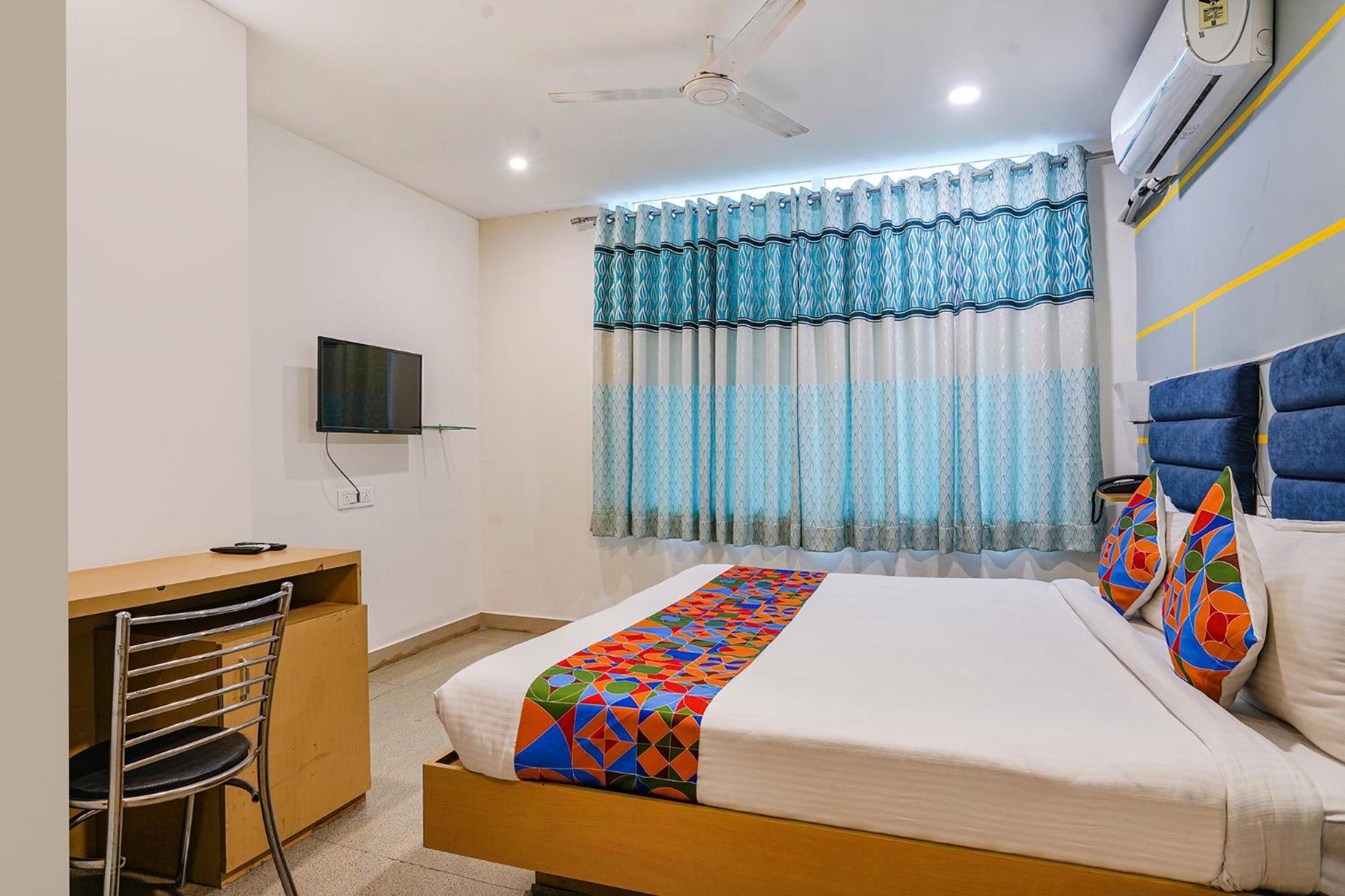 Fabhotel Jkc Grand - Hitech City Haiderabad Buitenkant foto