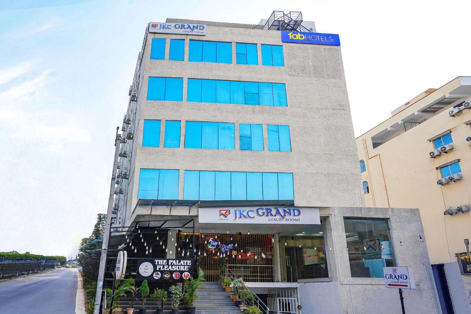 Fabhotel Jkc Grand - Hitech City Haiderabad Buitenkant foto